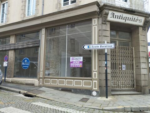 22000 SAINT BRIEUC - Local commercial, Emplacement d'angle, Centre-ville 1040 22000 Saint brieuc