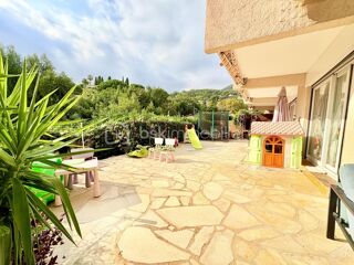  Appartement  vendre 3 pices 85 m