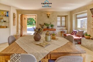  Propriété/château à vendre 6 pièces 152 m²