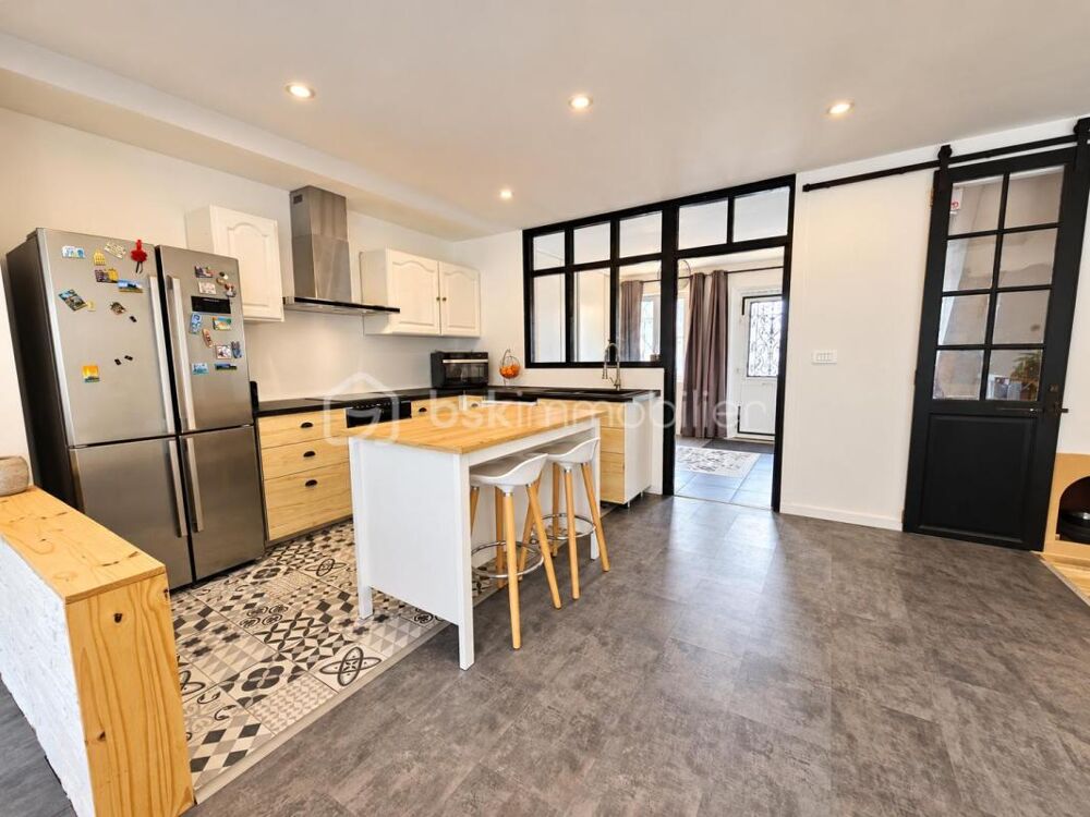 Vente Maison Maison familiale de caractère – 8 pièces – 253 m² – 4 chambres Chevru