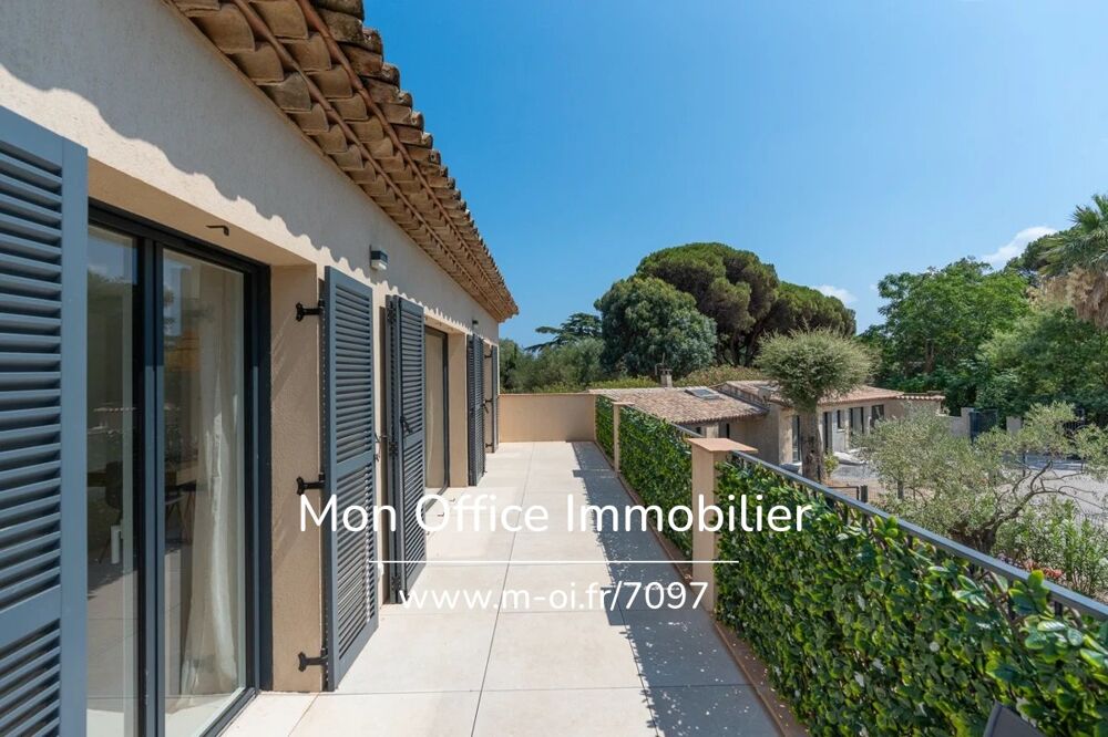 à vendre  Appartement Grimaud (83310)