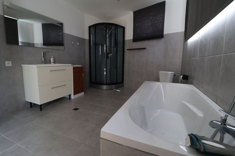 Vente Maison A VOIR ! Maison à vendre 7 pièces MAURIAC (15) Mauriac