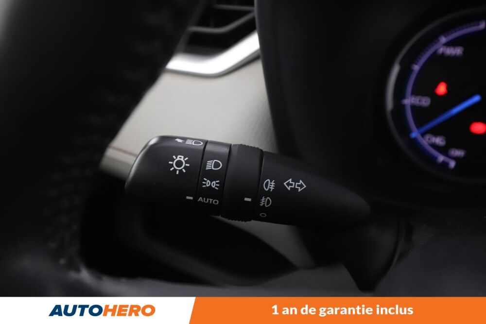 RAV 4 2.5 Hybride AWD Lounge 222 ch 2020 occasion 92130 Issy-les-Moulineaux