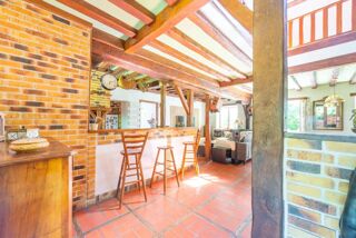  Propriété/château à vendre 8 pièces 450 m²