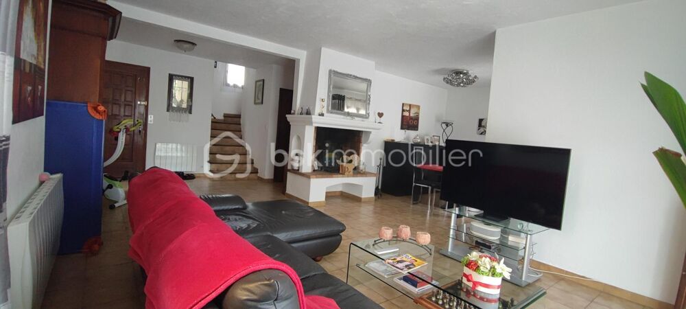 Maison individuelle T5 127 m2 terrain 760 m2