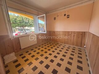  Maison  vendre 6 pices 79 m