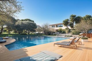  Villa  vendre 8 pices 217 m