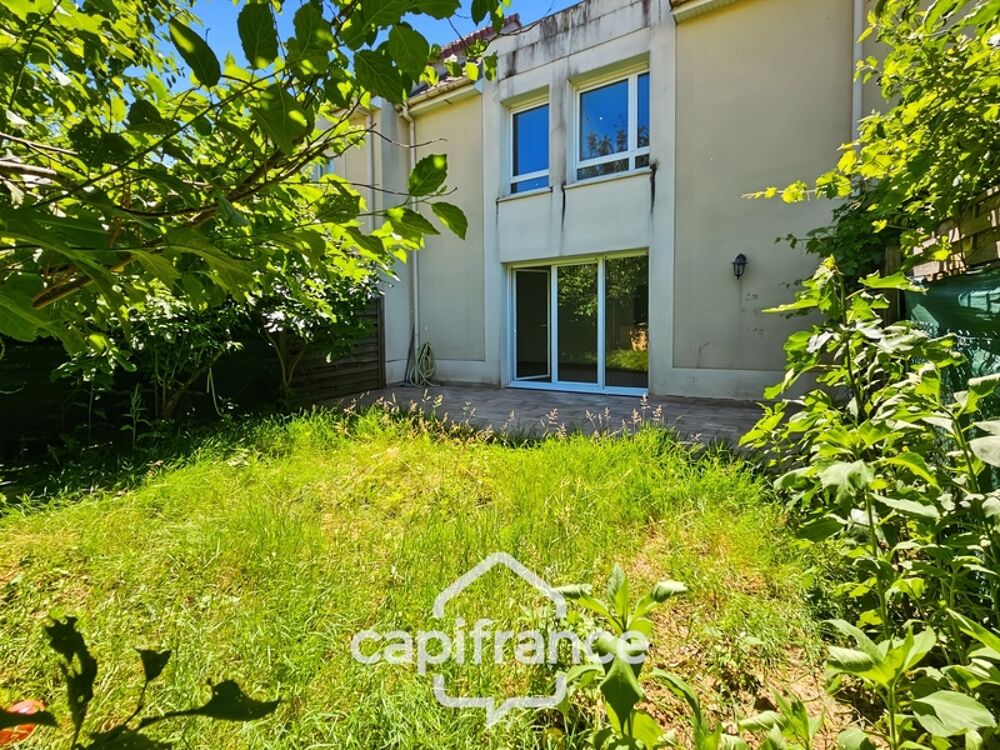 MAISON FAMILIALES 5 PIÈCES AVEC JARDIN ET GARAGE