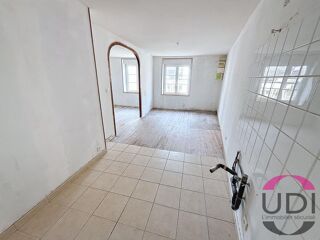  Immeuble  vendre 3 pices 73 m