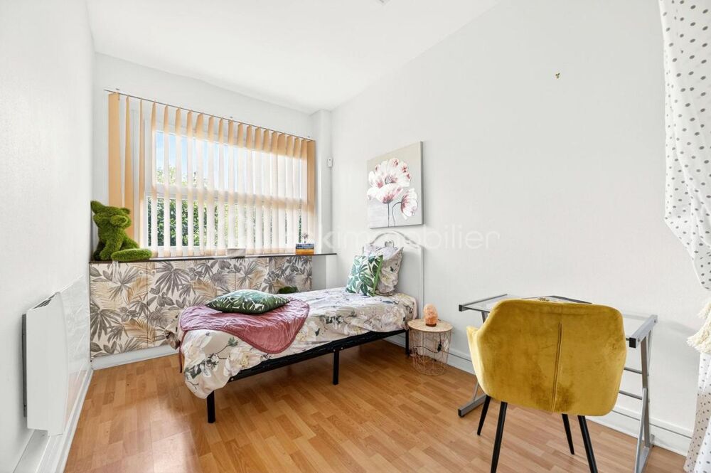Appartement de 145 m² à Montpon-Menesterol