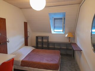  Appartement à louer 2 pièces 45 m²