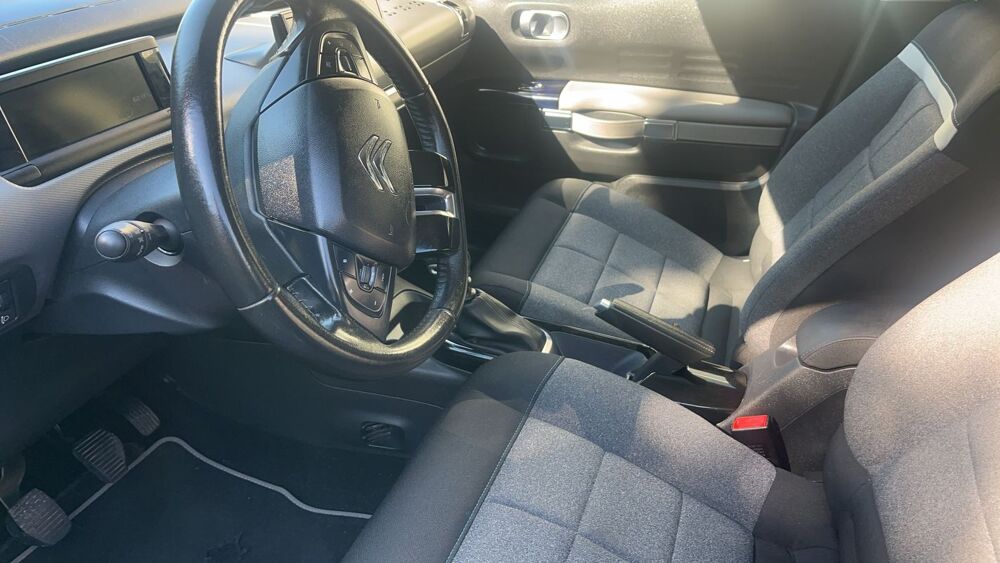 C4 cactus 1.2 PureTech 110 Shine 2019 occasion 17240 Saint Fort Sur Gironde