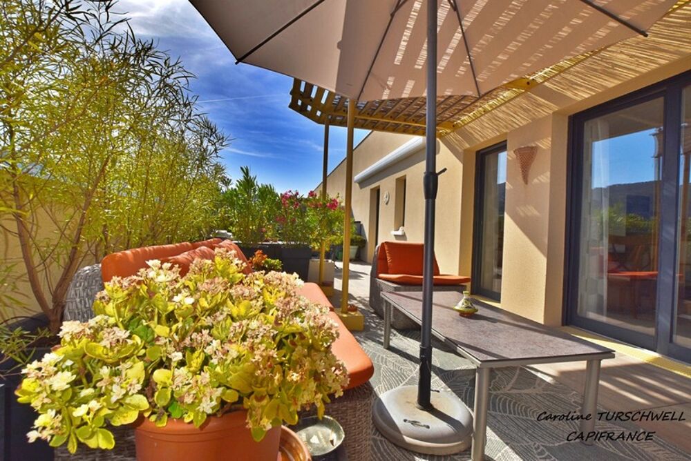 SOLLIES PONT (83) - SUPERBE T3 DE 65M² DERNIER ÉTAGE AVEC 60M² DE TERRASSES ET 2 PARKINGS