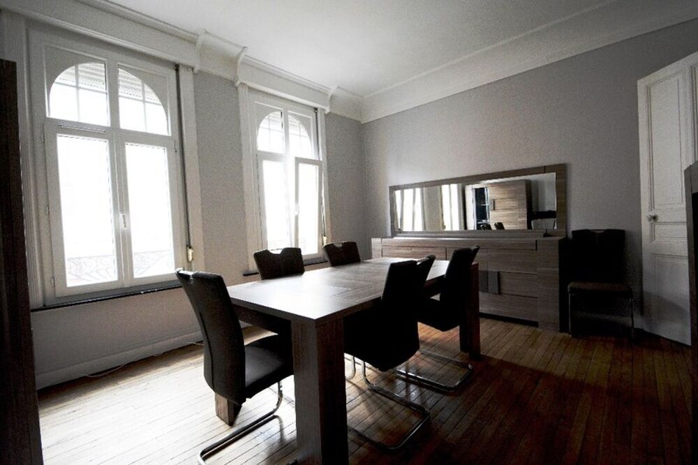 Location Appartement Dpt Nord (59), à louer CAMBRAI appartement T3 de 100 m² 670 € Charges 30 € Cambrai