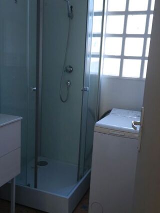  Appartement à louer 2 pièces 39 m²