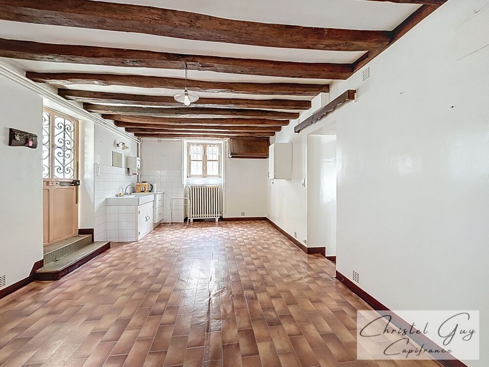 Vente Maison Montval-sur-Loir (72500), maison de charme DIVISIBLE à vendre 3 chambres, cour et dépendances, coeur de ville Montval sur loir