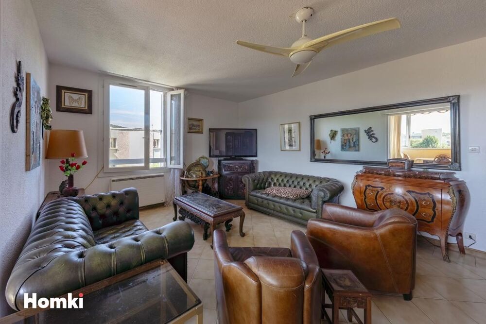 Appartement T4 de 86 m² à Sainte-Maxime 83120, Avenue du 8 Mai 1945