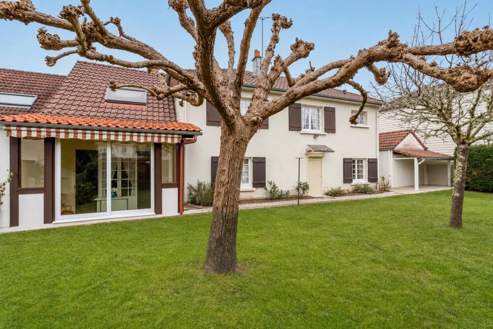Maison de 7 pièces de 123 m² à Nouan-le-Fuzelier