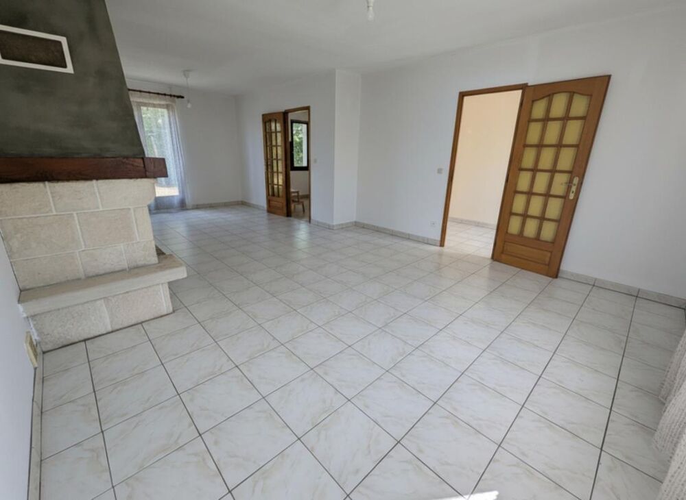 Vente Maison EN EXCLUSIVITÉ – GOSNE – Maison de plain-pied au calme  – 91 m² – 3 chambres – Terrain 797 m² clos Gosne