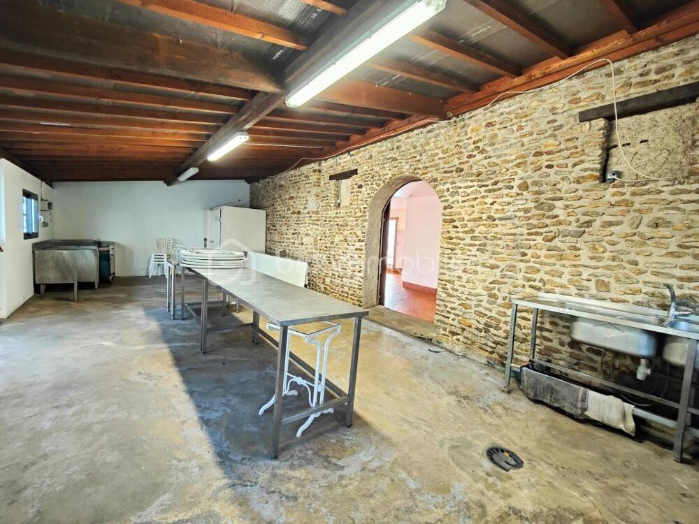 à vendre  Propriété/château Gambais (78950)