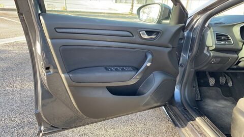 M&eacute;gane 1.5 dCi 115 Business 2019 occasion 44000 Nantes