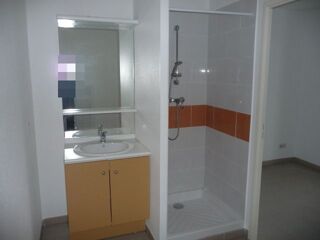  Appartement à louer 2 pièces 37 m²