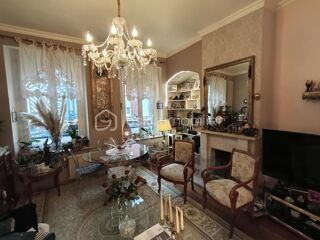  Immeuble � vendre 6 pi�ces 134 m�