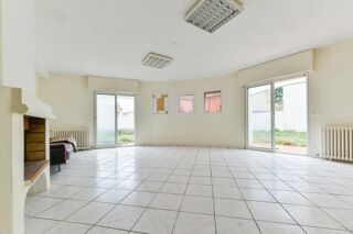  Maison à vendre 6 pièces 162 m²