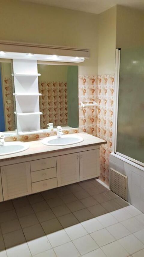  Appartement  louer 6 pices 127 m