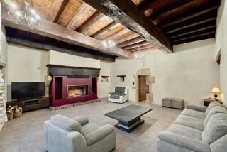  Propri�t�/ch�teau � vendre 8 pi�ces 202 m�