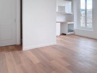  Appartement à louer 2 pièces 37 m²