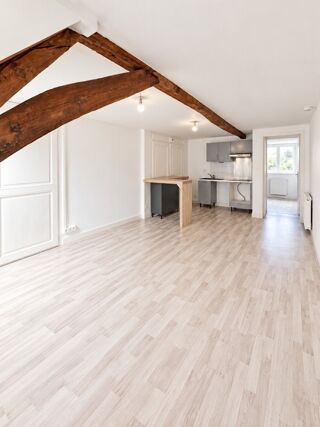  Appartement à louer 3 pièces 52 m²