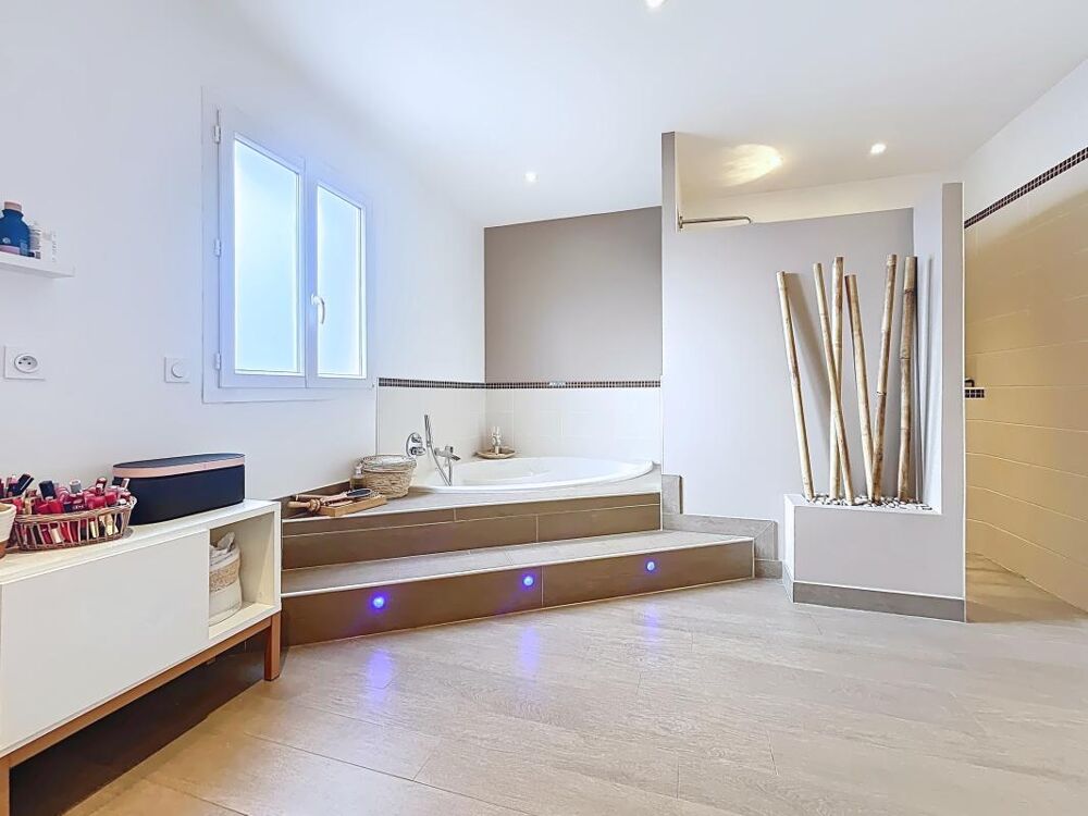 � vendre  Villa Chabeuil (26120)