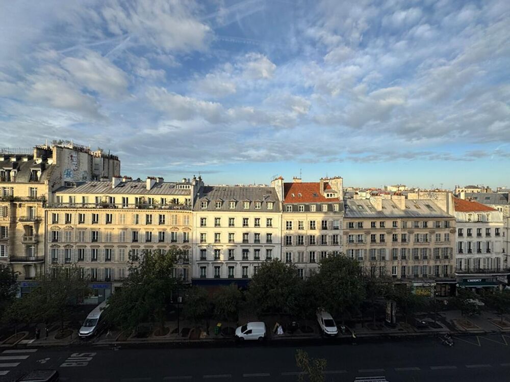 Vente Appartement 75011 PARIS Marais / République - Chambre de bonne meublée avec ascenseur Paris 11