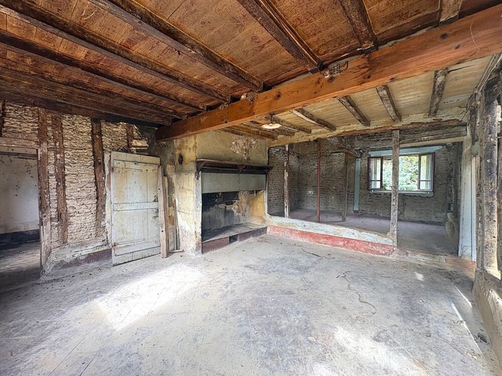 Maison à rénover avec dépendances et 16 870m2 de terrain Proche de AIRE SUR L'ADOUR (40)
