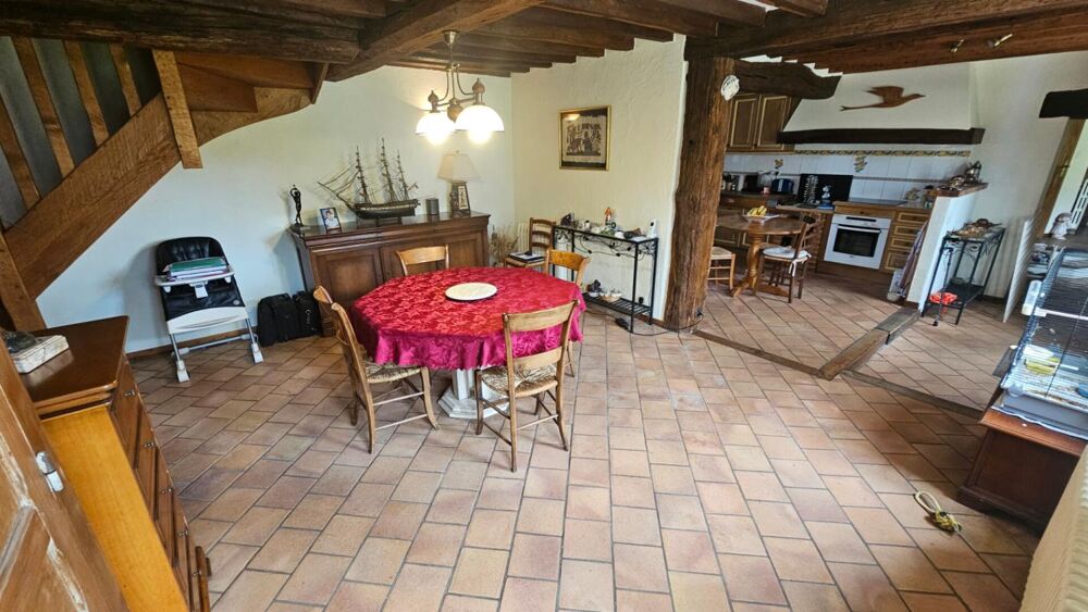 Houdan 12 mn / Maison de charme en parfait état de 147 m2 habitable
