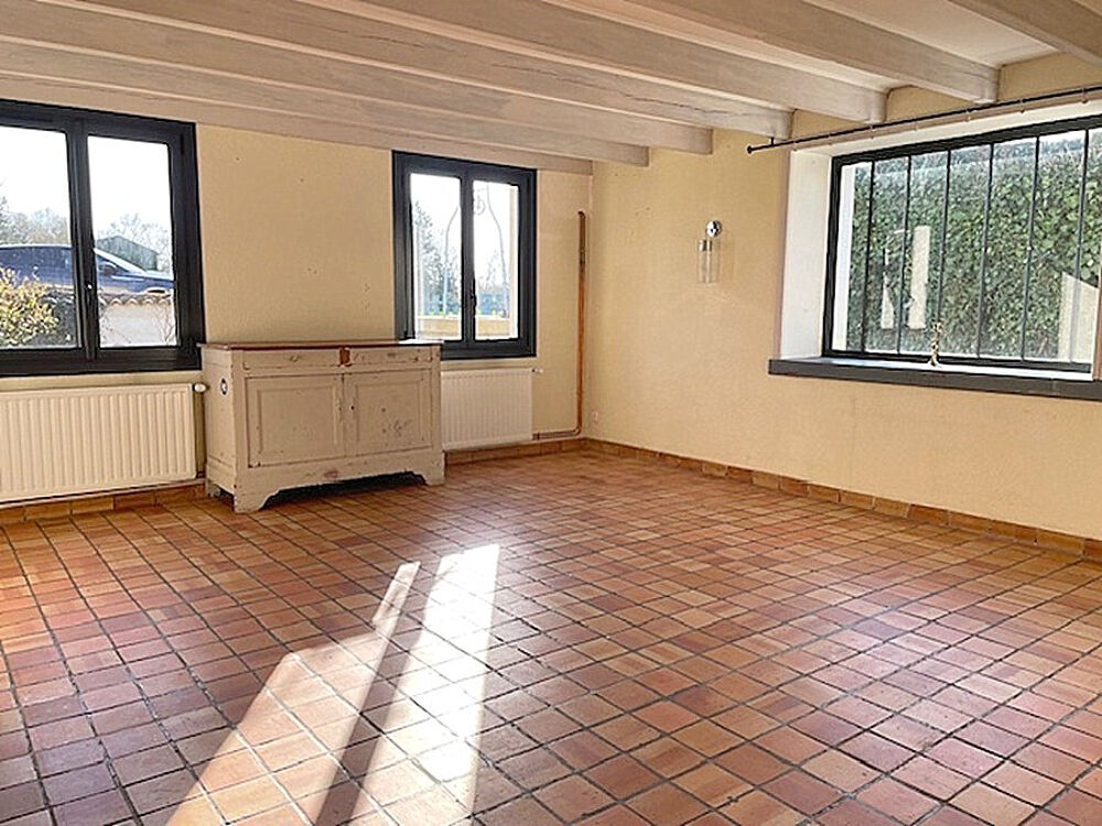 Maison en pierre 188 m² - terrain 9 000 m², piscine, 5 chambres, garage, dépendances