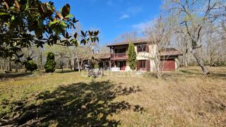  Maison  vendre 7 pices 214 m