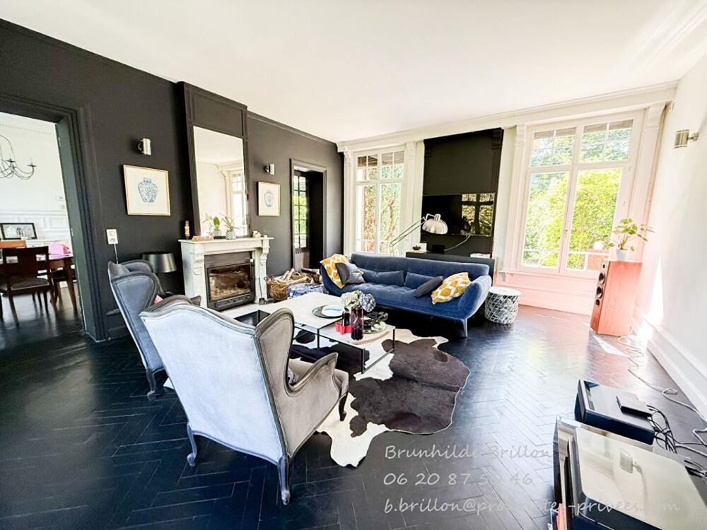 Vente Maison Maison d'ingénieur, 5 chambres, jardin généreux, 2 garages Lens