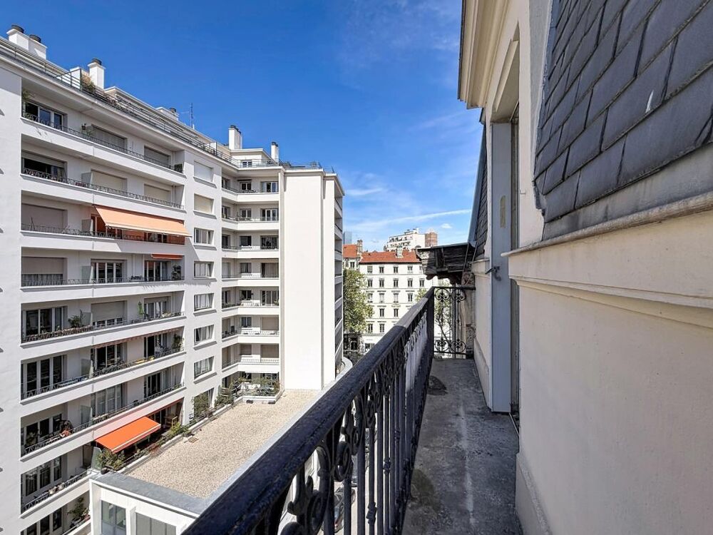 Vente Appartement Appartement traversant - 68m² - 5ème étage avec ascenseur Lyon 7