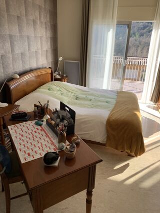  Maison � vendre 9 pi�ces 300 m�