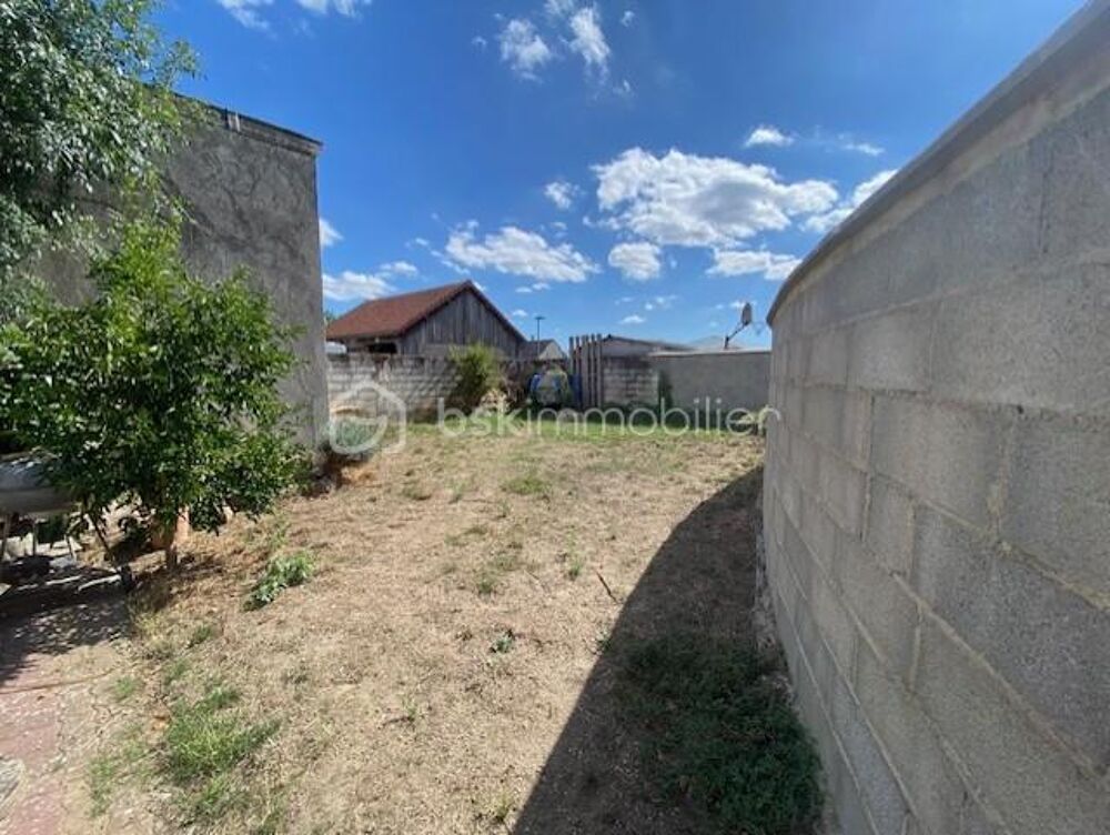 Vente Maison maison 6 pièces 128m2 Seiches sur le loir