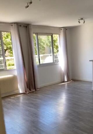 Appartement  louer 1 pice 32 m