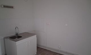  Appartement à louer 2 pièces 44 m²