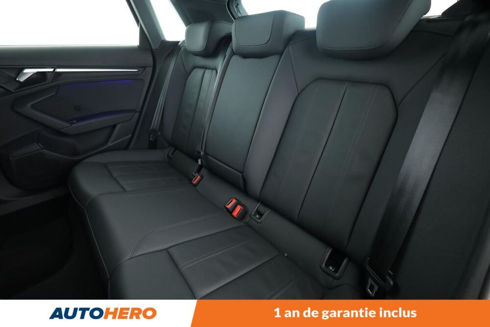A3 35 TFSI mHEV Design Luxe S tronic 7 150 ch 2021 occasion 92130 Issy-les-Moulineaux