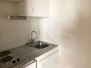 Appartement à louer 2 pièces 34 m²