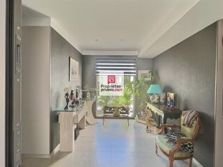  Villa  vendre 6 pices 184 m