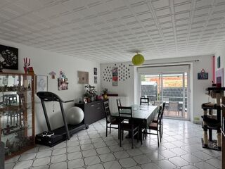  Maison  vendre 6 pices 145 m