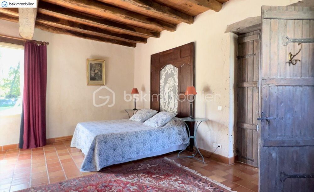 � vendre  Propri�t�/ch�teau Bordeaux (33000)