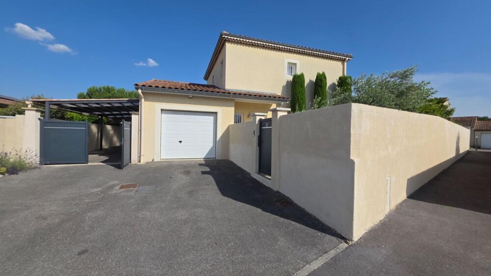 Maison 4 pièces 102 m2 avec piscine